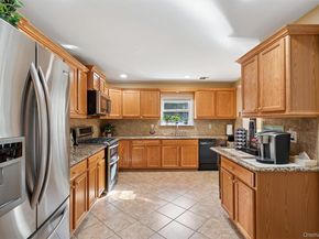 4 Palace Court, Manorville NY 11949