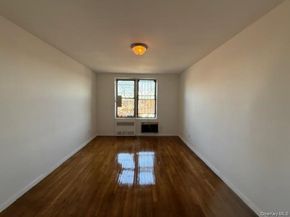 108-49 63rd Avenue 4M, Forest Hills NY 11375