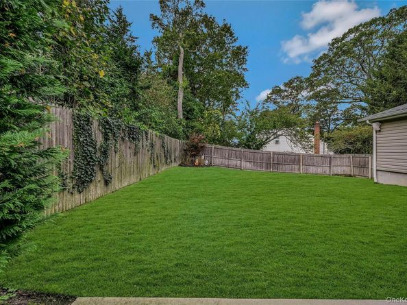 112 Magnolia Drive, Rocky Point NY 11778