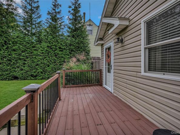 112 Magnolia Drive, Rocky Point NY 11778