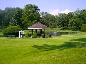 261 Unit D Newcastle Court, Ridge NY 11961