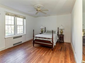 3 Midland Gardens 3K, Bronxville NY 10708