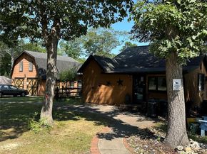 5 Avon Lane, Middle Island NY 11953