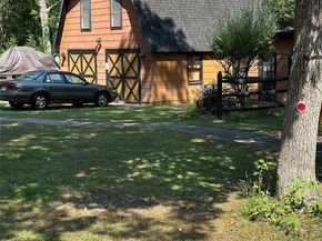 5 Avon Lane, Middle Island NY 11953