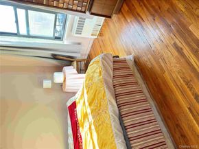 38-15 149th Street 3V, Flushing NY 11354