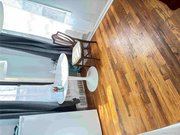 38-15 149th Street 3V, Flushing NY 11354