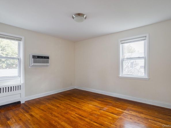 251-41 71st Road 54B, Bellerose NY 11426