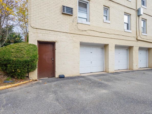 251-41 71st Road 54B, Bellerose NY 11426