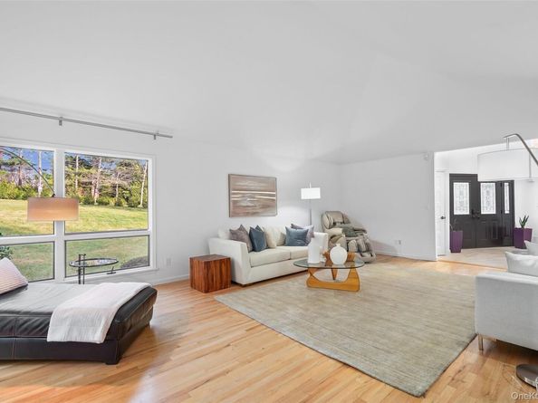 40 Brae Burn Drive, Purchase NY 10577