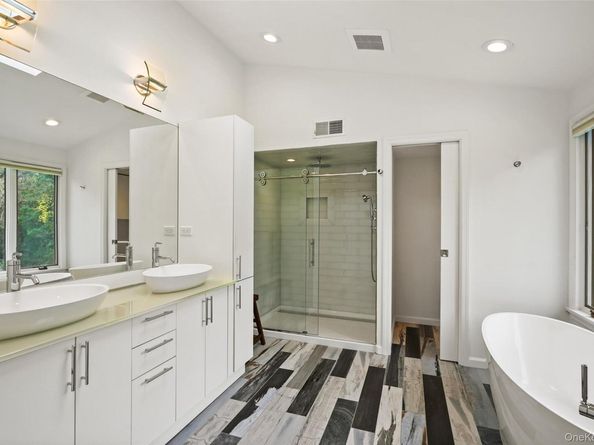 40 Brae Burn Drive, Purchase NY 10577