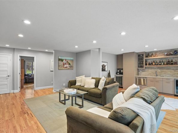 40 Brae Burn Drive, Purchase NY 10577