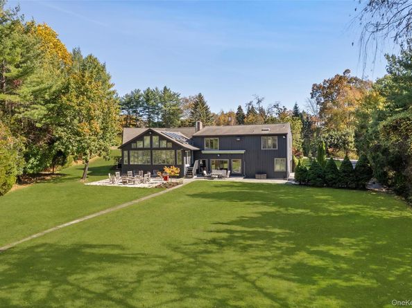 40 Brae Burn Drive, Purchase NY 10577