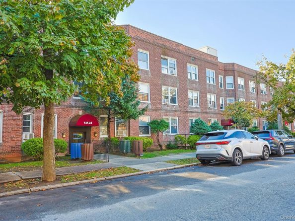 141-24 78 Road 3A, Flushing NY 11367