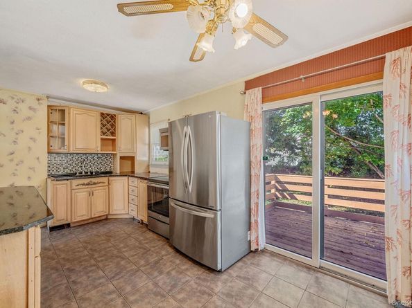 2001 N Jerusalem Road, East Meadow NY 11554