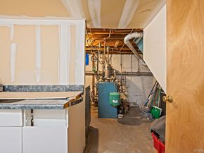 2001 N Jerusalem Road, East Meadow NY 11554