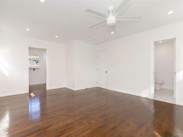 10 Sharon Drive, East Patchogue NY 11772