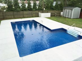 10 Sharon Drive, East Patchogue NY 11772