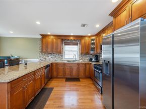 2758 Harvard Place, Baldwin NY 11510