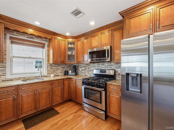 2758 Harvard Place, Baldwin NY 11510