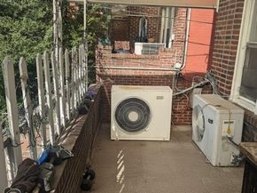 50-29 39th Place, Long Island City NY 11104