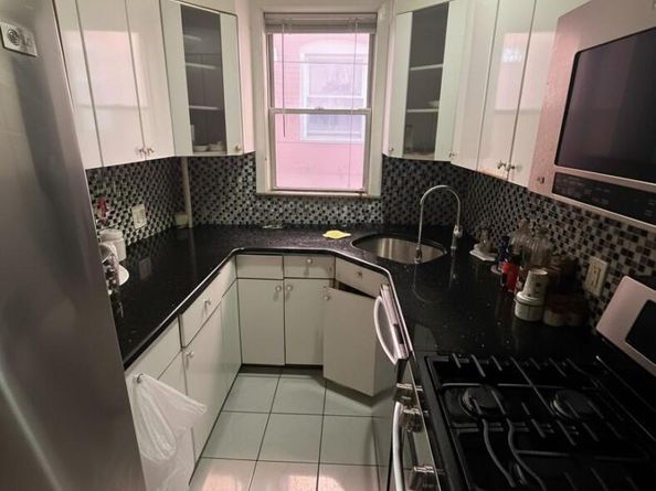 50-29 39th Place, Long Island City NY 11104