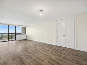 2 Bay Club Drive 17Z2, Bayside NY 11360