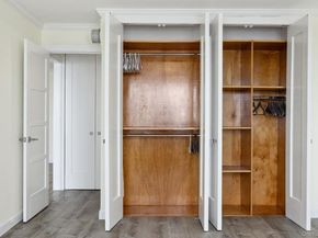 2 Bay Club Drive 17Z2, Bayside NY 11360