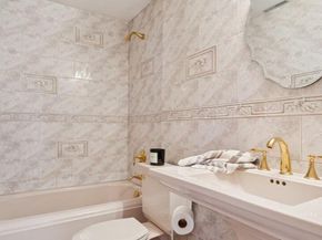 23 Windsor Street, Islip NY 11751