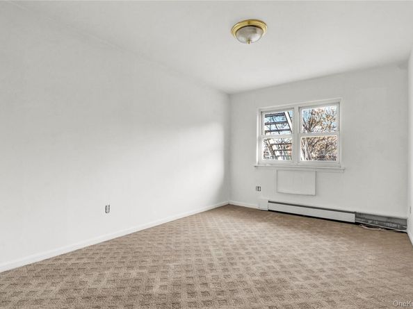 20-39 49th Street, Astoria NY 11105