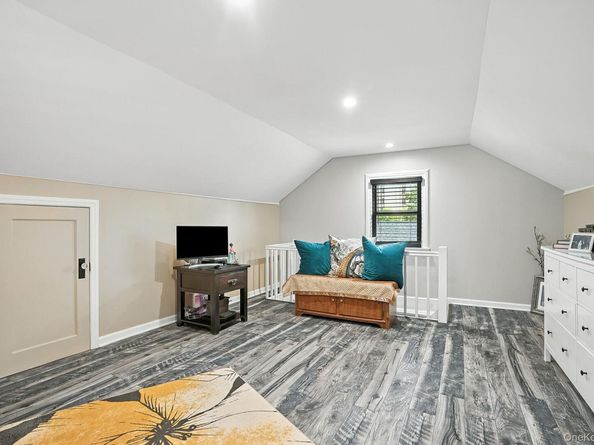 1260 Rhinelander Avenue, Bronx NY 10461