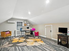 1260 Rhinelander Avenue, Bronx NY 10461