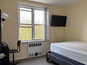 18-40 211st Street 5A, Bayside NY 11360