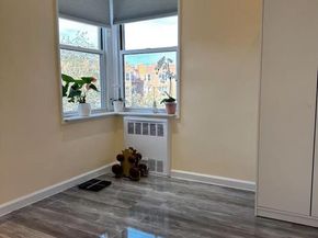 18-40 211st Street 5A, Bayside NY 11360
