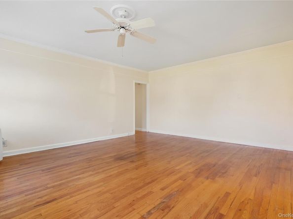 1 Jefferson Avenue D2, Rockville Centre NY 11570