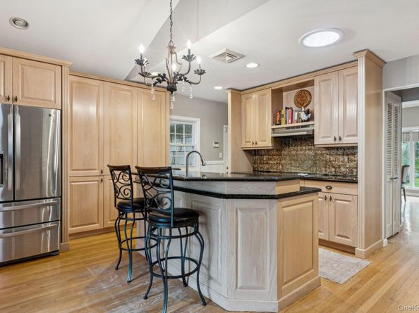 26 Hastings Drive, Northport NY 11768