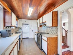 402 Marle Place, Bellmore NY 11710