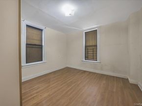 421 S 10th Avenue, Mount Vernon NY 10550