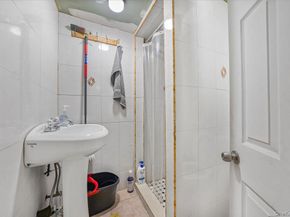 421 S 10th Avenue, Mount Vernon NY 10550