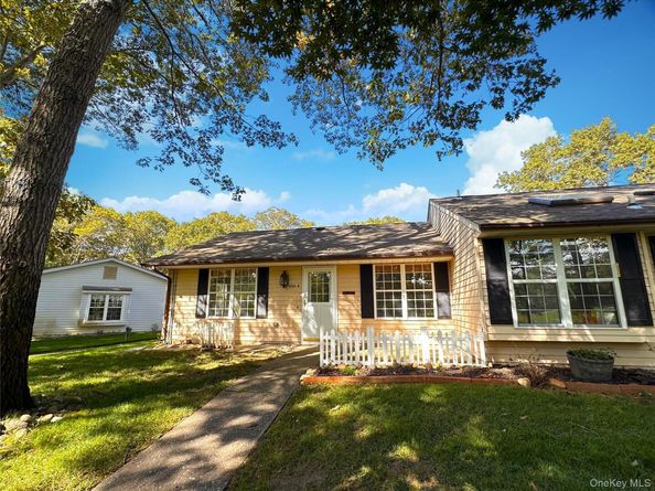 488A Fairway Court 488A, Ridge NY 11961