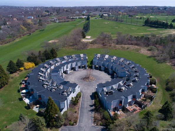 29 Fairway Place 6, Montauk NY 11954