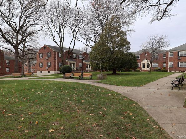 211-07 73 Avenue 349, Bayside NY 11364