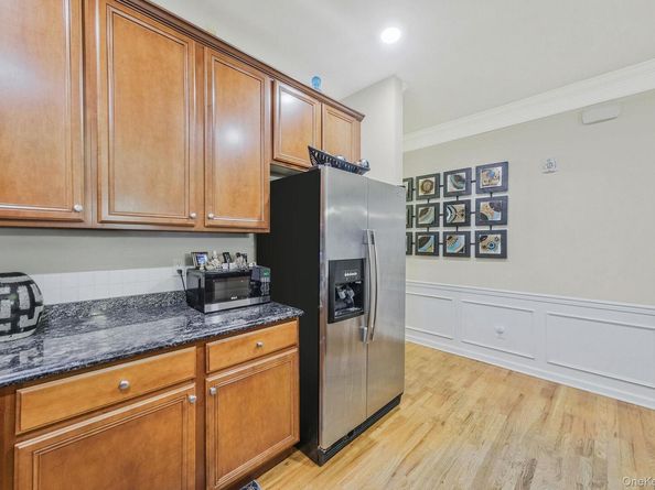 119 Wildwood Circle, Holtsville NY 11742