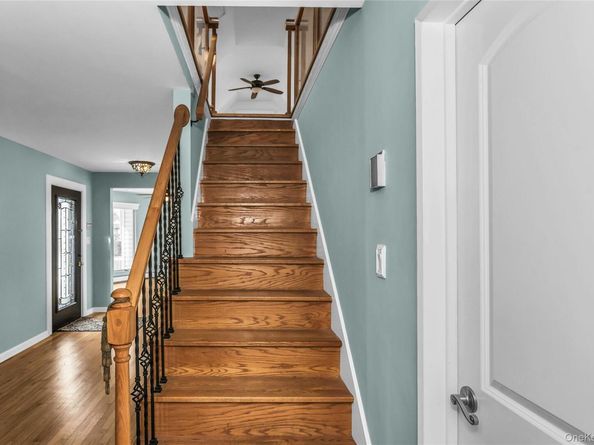 639 N Chicot Avenue, West Islip NY 11795