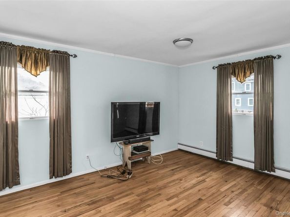 639 N Chicot Avenue, West Islip NY 11795