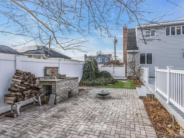 639 N Chicot Avenue, West Islip NY 11795