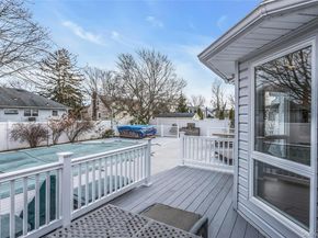 639 N Chicot Avenue, West Islip NY 11795