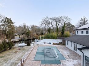 24 Twin River Drive, Oakdale NY 11769