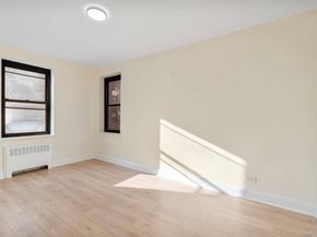 88-10 32nd Ave Avenue 304, East Elmhurst NY 11369