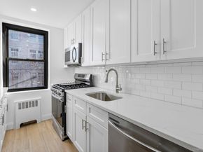 88-10 32nd Ave Avenue 304, East Elmhurst NY 11369