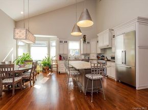 38 Fieldstone Lane, Oyster Bay NY 11771